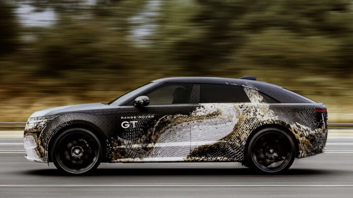 Range Rover показав новий GT: перший електричний гран-турер бренду дебютує вже цього року