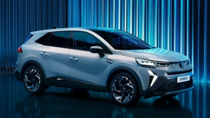 В Україні стартували продажі нового сімейного кросовера Renault: оголошено ціни
