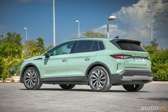 Skoda готує нове покоління Karoq з платформою від Kodiaq