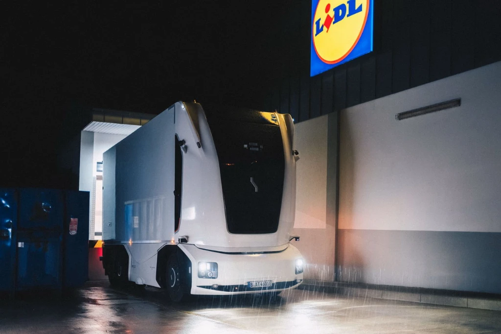 Einride and Lidl autonomous truck