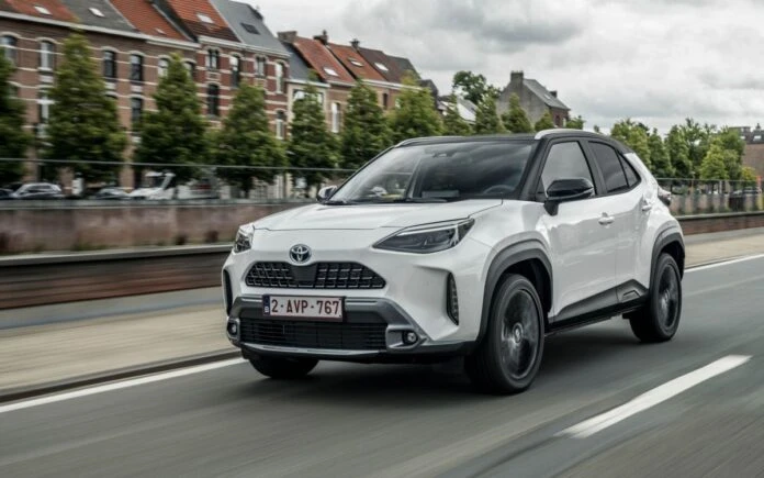 Toyota Yaris Cross став найпопулярнішим компактним кросовером в Україні