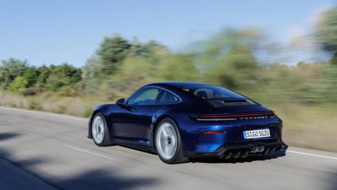 Продажі Porsche впали до мінімуму за 10 років