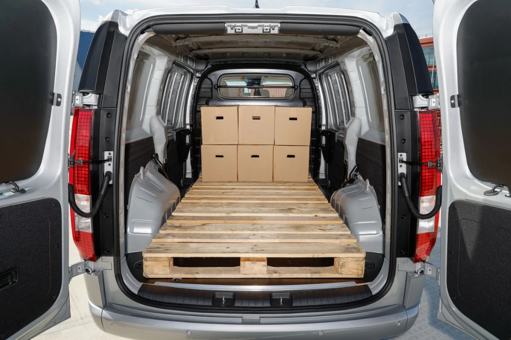Hyundai STARIA Cargo